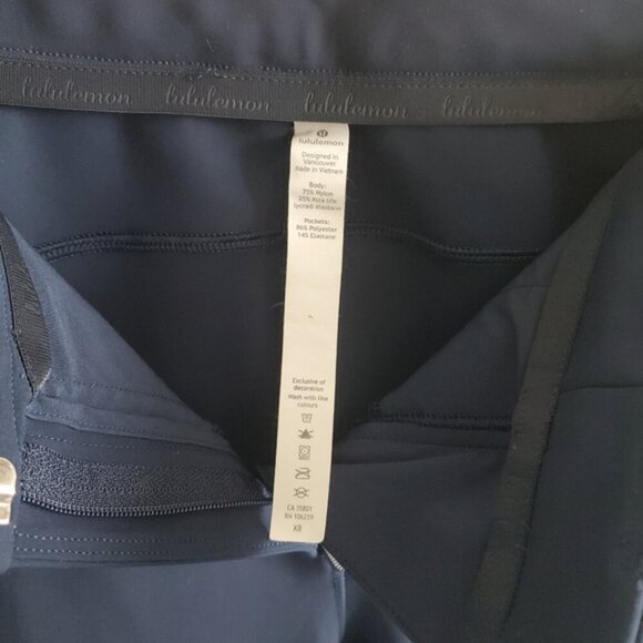 Lululemon True Navy On The Move Pants Size 2 - Picture 9 of 10